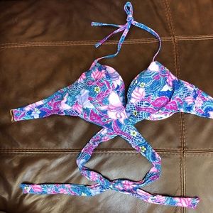 Wraparound bikini top